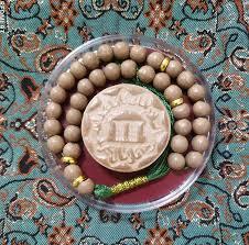 شبهای پیشاور در دفاع از حریم تشیع ص876 شیخ- بفرمائید کدام موضوع است که در آن فتاوای بر خلاف داده شده است. در فقدان آب برای غسل و وضو باید تیمم نمود