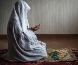 خلاصه مباحث کتآب احکام – رساله عملیه رشته  احکام فقه فروع دین ص5 چند مسأله : 1 خوردن و آشاميدن چيز نجس حرام است(.
